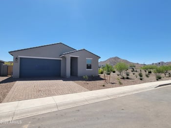 4199 Erik Ln, San Tan Valley, AZ 85144