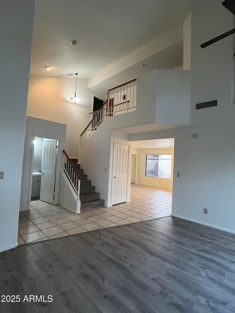 42 La Vieve Ln, Tempe, AZ 85284