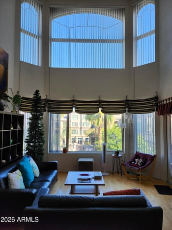 420 1st St #319, Tempe, AZ 85281