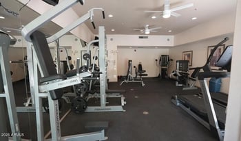 420 1st St #319, Tempe, AZ 85281