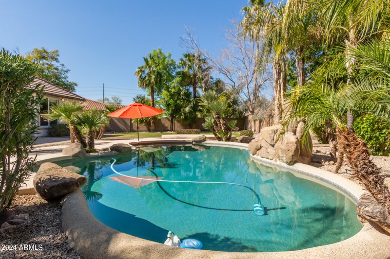 420 E Canyon Way, Chandler, AZ 85249
