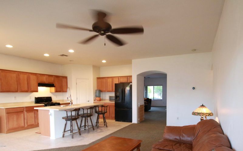 420 E Whyman Ave, Avondale, AZ 85323