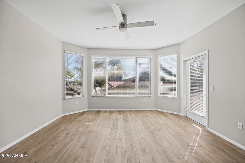 420 W 1st St #211, Tempe, AZ 85281