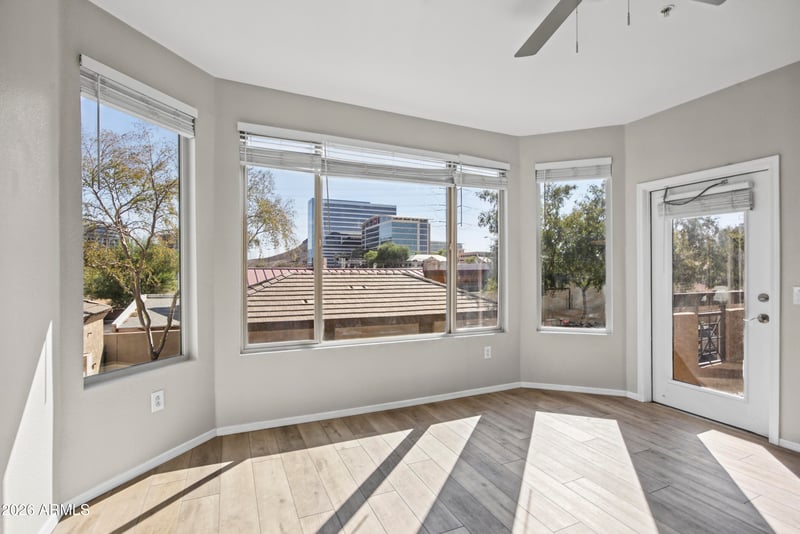 420 W 1st St #211, Tempe, AZ 85281