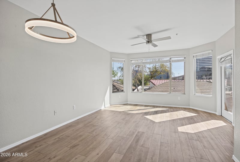420 W 1st St #211, Tempe, AZ 85281