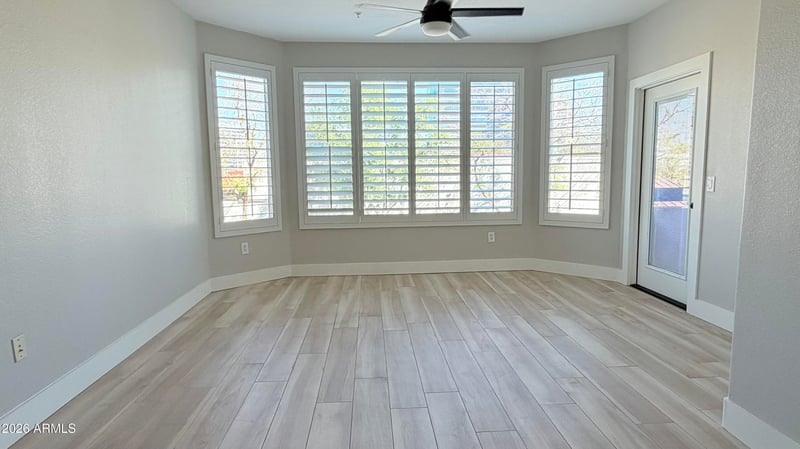 420 1st St #214, Tempe, AZ 85281
