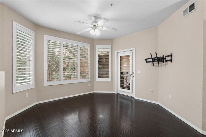 420 1st St #217, Tempe, AZ 85281