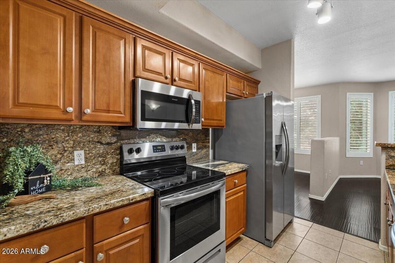 420 1st St #217, Tempe, AZ 85281