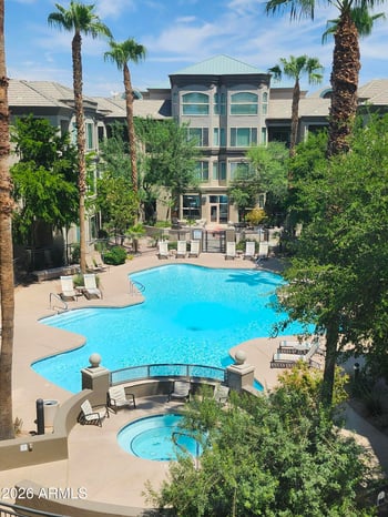 420 1st St #319, Tempe, AZ 85281