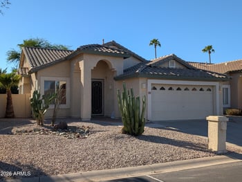 420 W Half Moon Way, Chandler, AZ 85225
