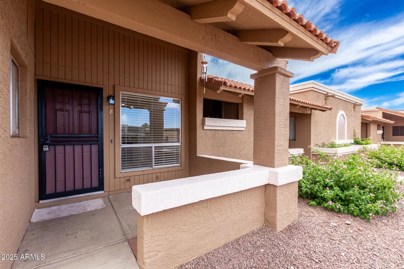 420 Yukon Dr #8, Phoenix, AZ 85027