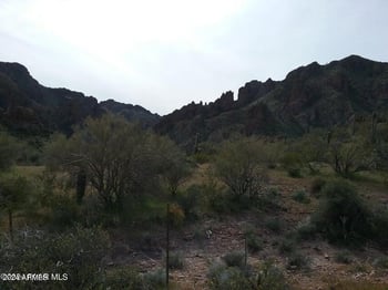 4200 Castle Hot Springs Rd, Morristown, AZ 85342