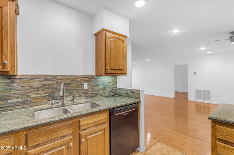 4200 Miller Rd #112, Scottsdale, AZ 85251