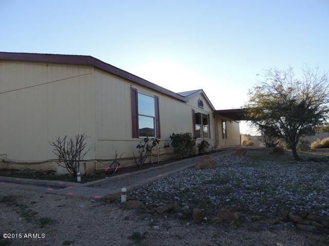 42008 N New River Rd, Phoenix, AZ 85086