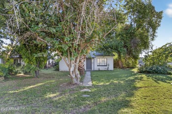 4201 18th St, Phoenix, AZ 85016