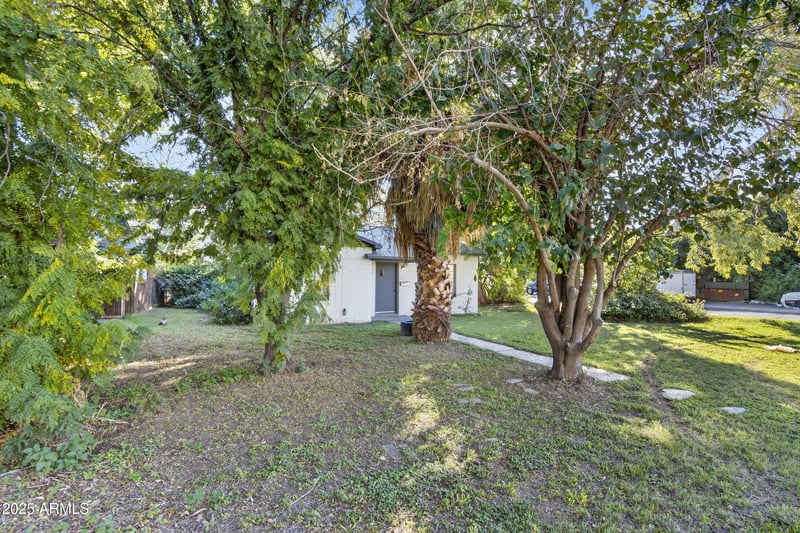 4201 18th St, Phoenix, AZ 85016