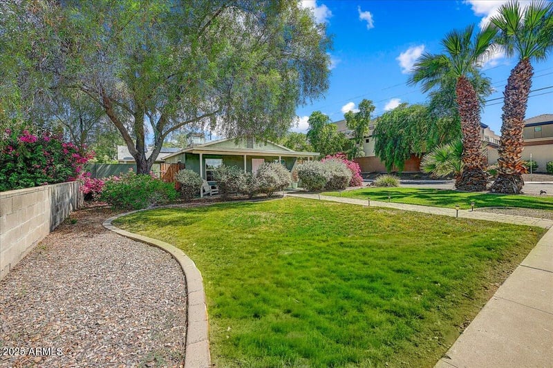 4201 19th St, Phoenix, AZ 85016