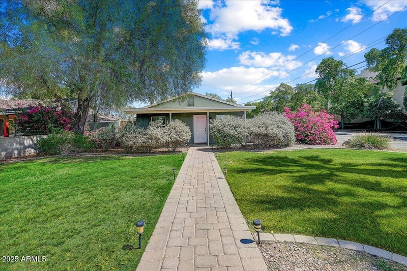 4201 19th St, Phoenix, AZ 85016