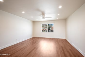 4201 Camelback Rd #100, Phoenix, AZ 85018