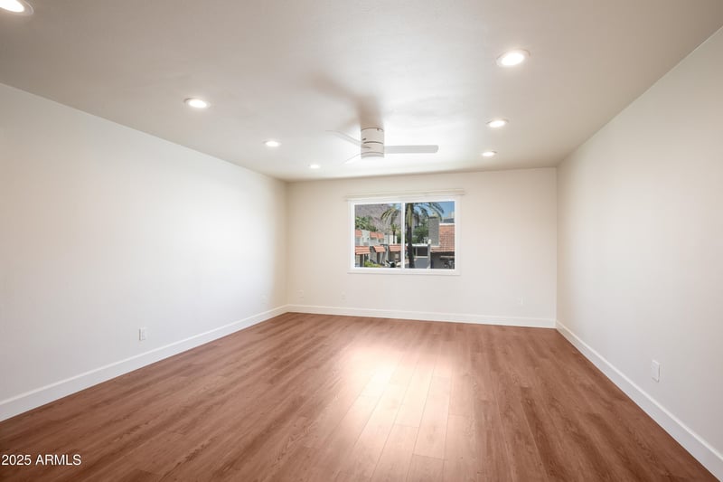4201 Camelback Rd #100, Phoenix, AZ 85018