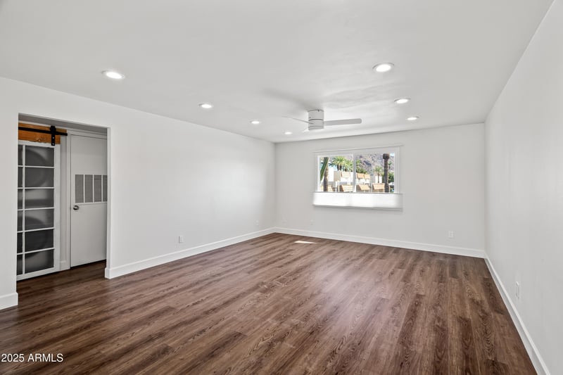 4201 Camelback Rd #100, Phoenix, AZ 85018
