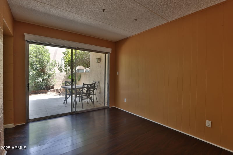 4201 Camelback Rd #25, Phoenix, AZ 85018