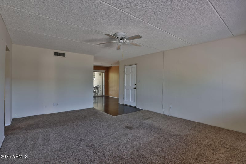 4201 Camelback Rd #25, Phoenix, AZ 85018