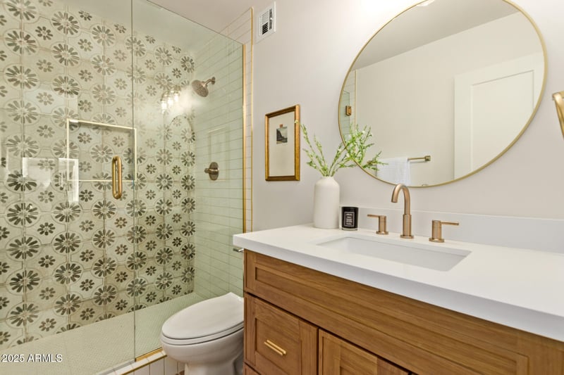 4201 Camelback Rd #28, Phoenix, AZ 85018