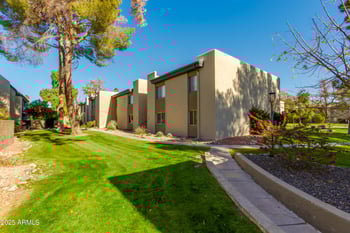4201 Camelback Rd #34, Phoenix, AZ 85018