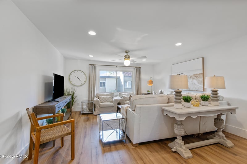 4201 Camelback Rd #38, Phoenix, AZ 85018