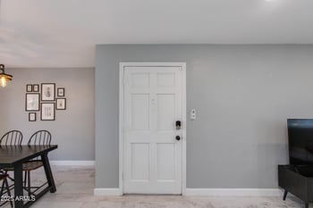 4201 Camelback Rd #41, Phoenix, AZ 85018