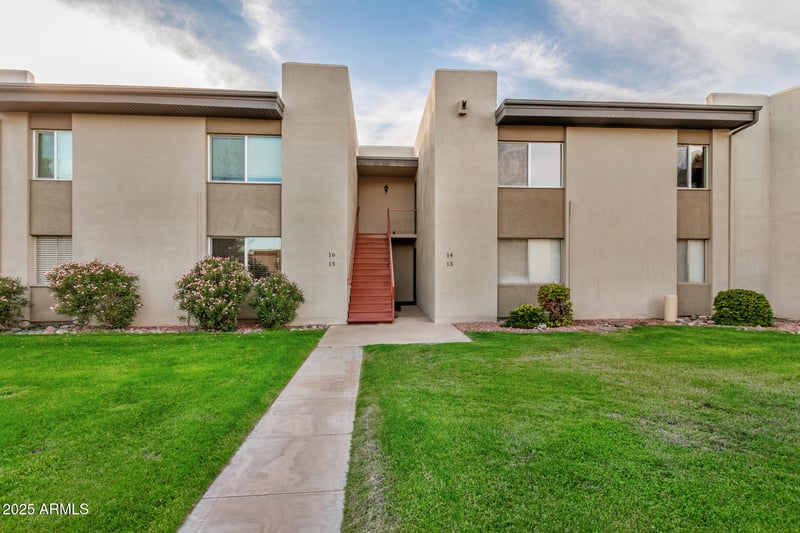 4201 E Camelback Rd #15, Phoenix, AZ 85018