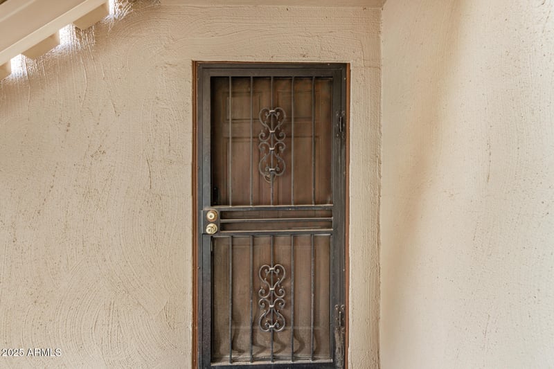 4201 E Camelback Rd #15, Phoenix, AZ 85018