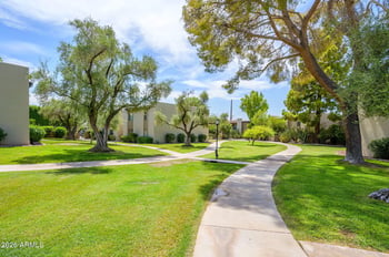 4201 E Camelback Rd #31, Phoenix, AZ 85018
