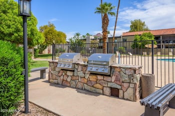 4201 E Camelback Rd #31, Phoenix, AZ 85018