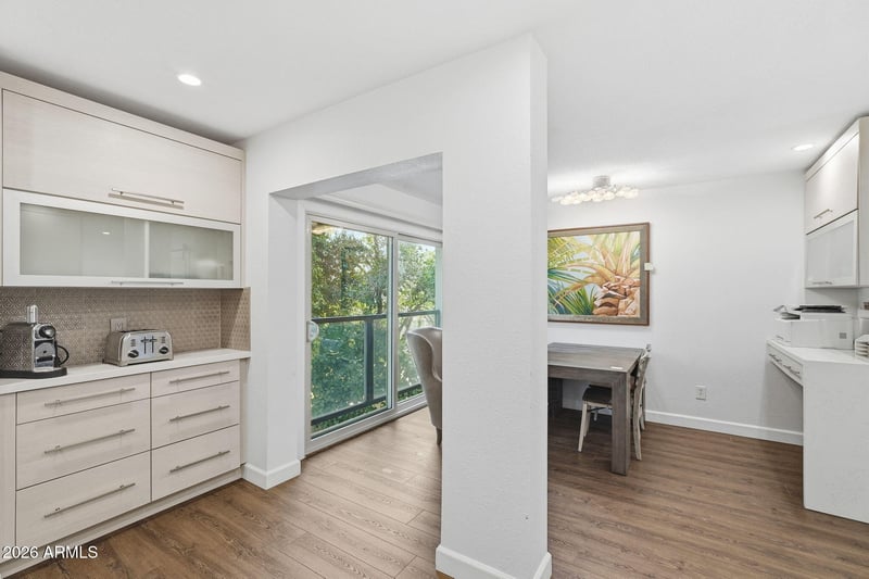 4201 E Camelback Rd #34, Phoenix, AZ 85018