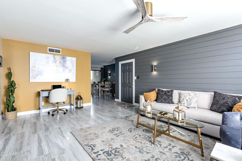 4201 E Camelback Rd #77, Phoenix, AZ 85018