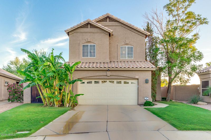 4201 E South Fork Dr, Phoenix, AZ 85044