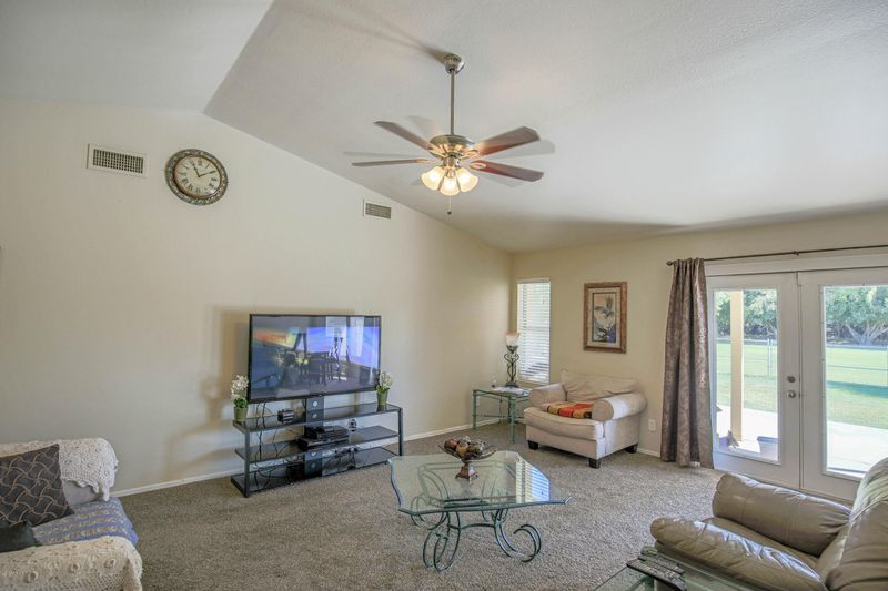 4201 S Emerald Dr, Buckeye, AZ 85326