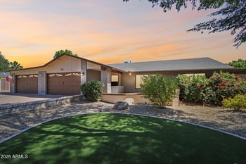 4201 Tierra Buena Ln, Phoenix, AZ 85053