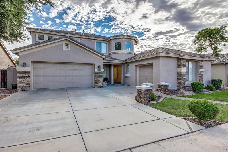 4201 W Buckskin Trl, Phoenix, AZ 85083