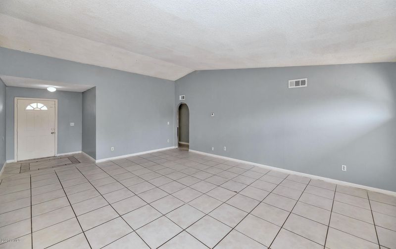 4201 W Surrey Ave, Phoenix, AZ 85029