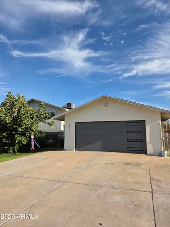 4201 W Waltann Ln, Phoenix, AZ 85053