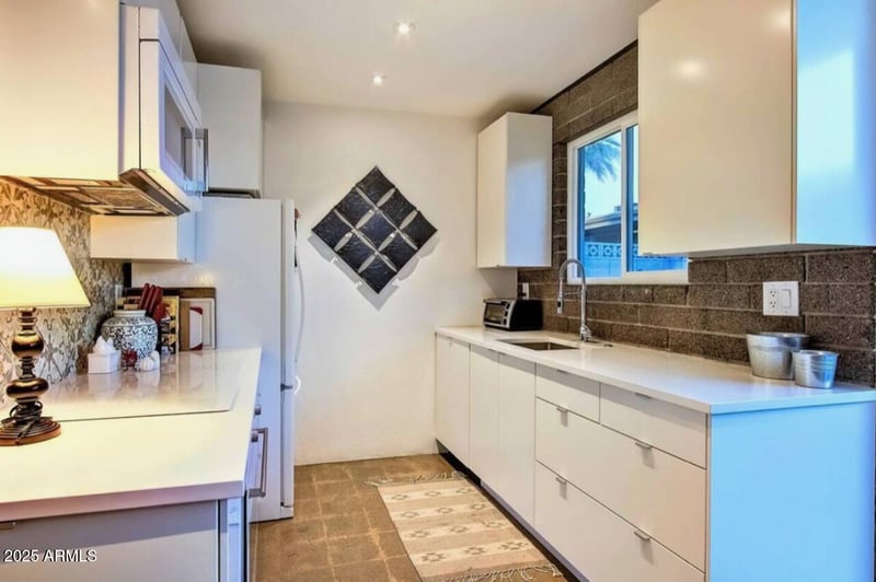 4202 38th St #3, Phoenix, AZ 85018