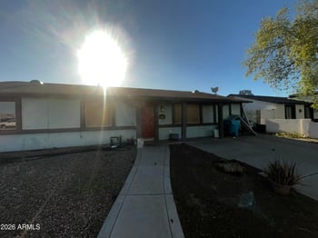4202 72nd Ln, Phoenix, AZ 85033