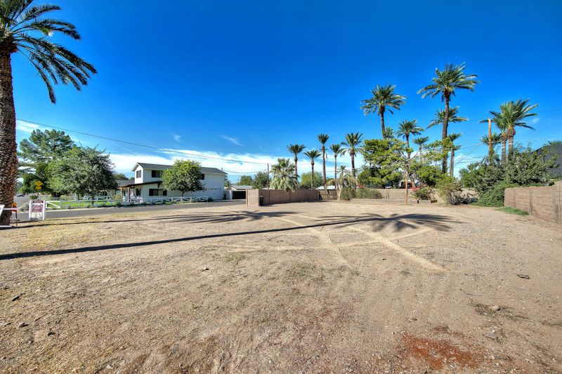 4202 E Glenrosa Ave #15, Phoenix, AZ 85018