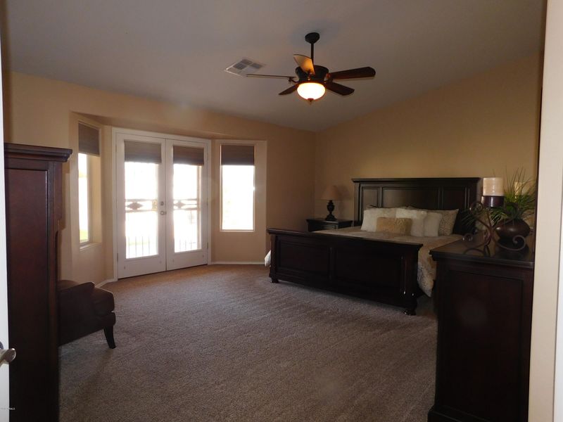 4202 E Pony Track Ln, San Tan Valley, AZ 85140