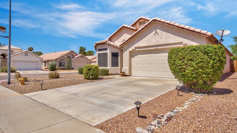 4202 E Rosemonte Dr, Phoenix, AZ 85050