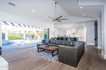 4202 E Sells Dr, Phoenix, AZ 85018