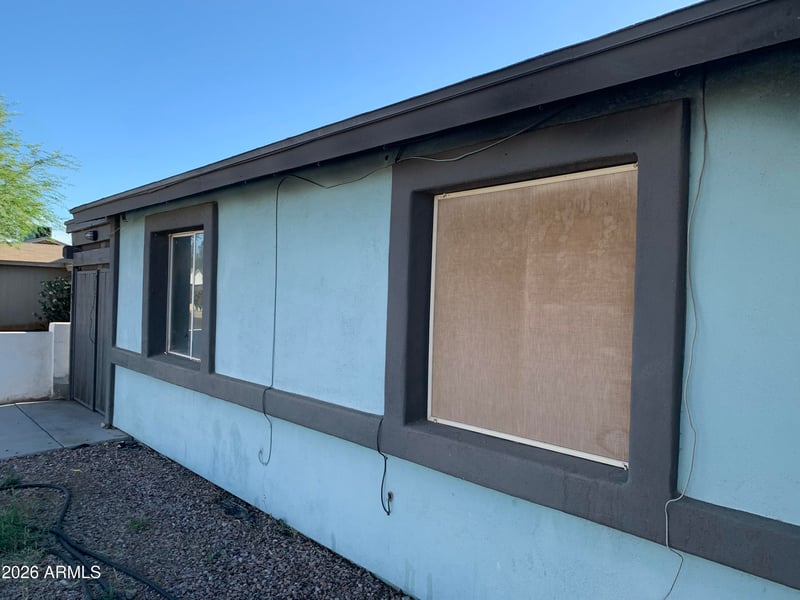 4202 72nd Ln, Phoenix, AZ 85033